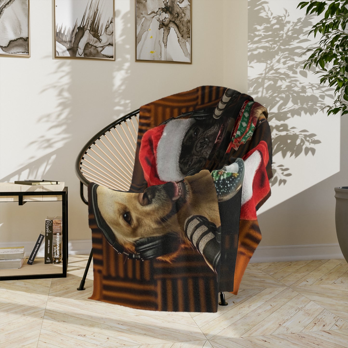 Goldie & Frenchie Velveteen Blanket – Christmas design!